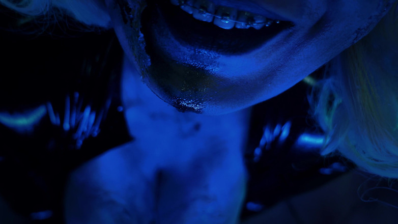 Arya Grander: Відео жахів, інструкція з дрочки, інструкція з дрочки, інструкції з поїдання сперми - гаряча і страшна відьма Арія Грандер