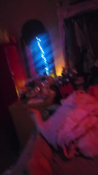 Stiffprincess menunggang seperti seorang pakar