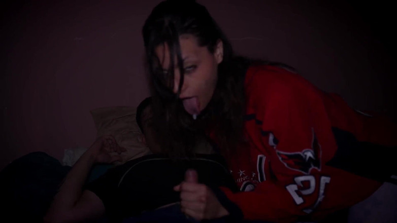 Knock Knock Club: Drsný anální sex s drobnou argentinskou děvkou