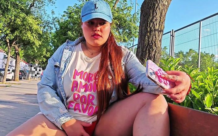 Latincurvyredhead: La femme de mon demi-frère me demande de l’aider à réaliser...