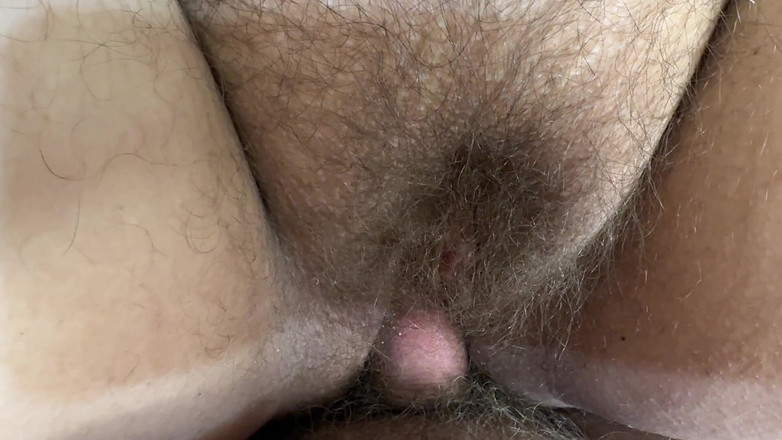 Milky Mari: Istri seksi ngasih aku crot di dalam memeknya saat suaminya...