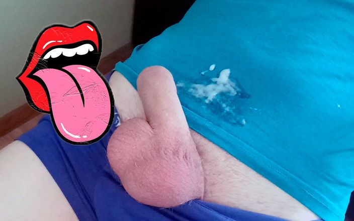 Pasha: Een knappe man in een blauwe onderbroek trekt zijn sappige...