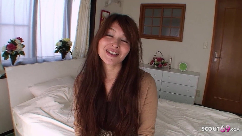 Asian porn collection: สาวญี่ปุ่นวัยผู้ใหญ่ หีขนดก ถ่ายแบบโดนพ่อเลี้ยงเย็ดเงียบๆ