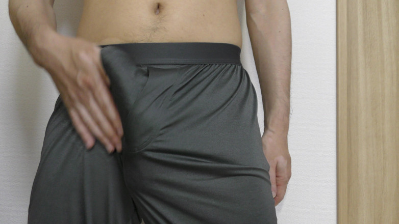 LovePantyBoy: Mit Satin Steteco masturbieren