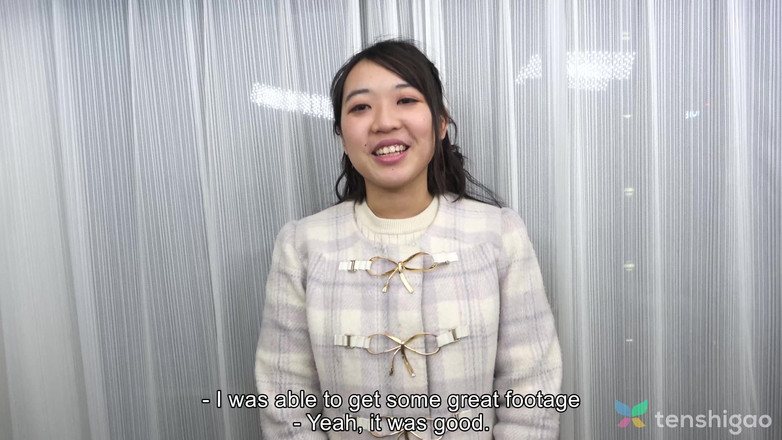 Tenshigao: Riho Machida si toglie il costume per giocare con noi...