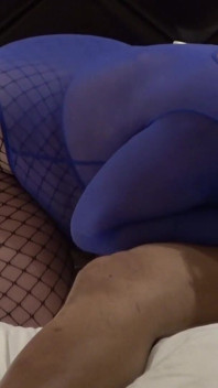 Willow the MILF Gets off and Then Swallows Black Bull Cum