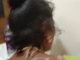 fullyloadedvid: Desi Village ciocia seks w toalecie