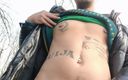 Idmir Sugary: Twink tatuat cu piercing cu pulă păroasă ejaculare rapidă în parc