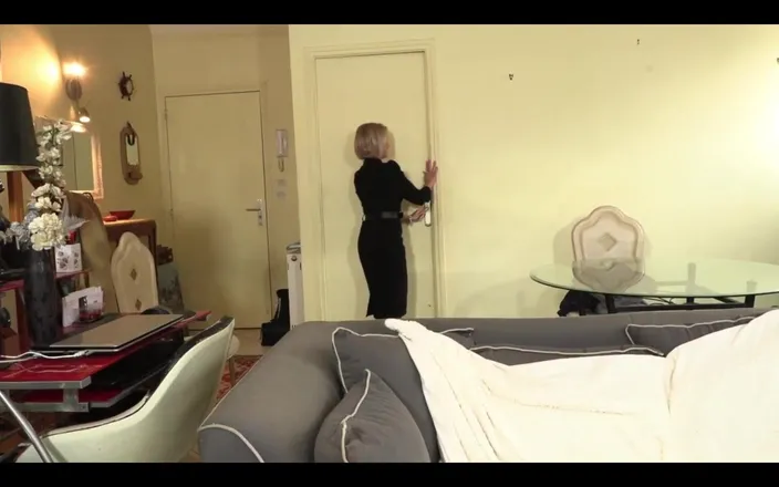 HPG Production: Old Husband Watches Posh Wife with 3 Big Cocked Thugs Part 1 6688...