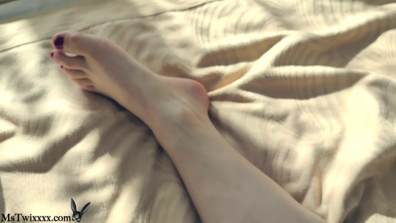 My Fetish Girl: Wake up sexy girlfriend sensual fucking after work - Homemade