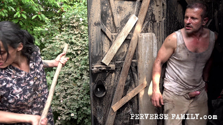Perverse Family: Perverse Family 37.2 (musim 3) Sesi Taman Fetish Melampau