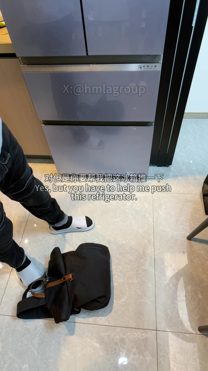 Tia mx: Stăpânul care repară frigiderul a făcut de fapt un astfel...