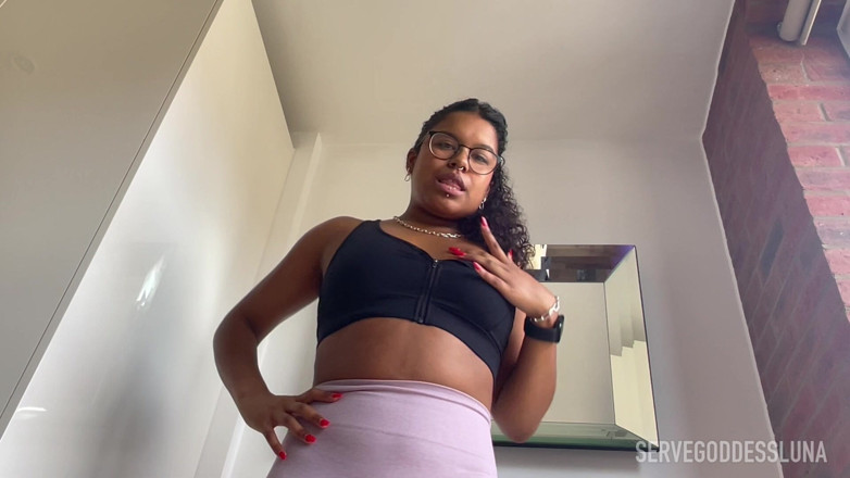 Goddess Luna Law: Apres Allenamento