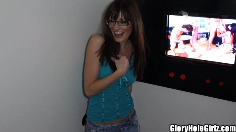 Glory Hole Girlz: Occhiali bella fica tiffany haze fastidioso ragazza della valle cagna...