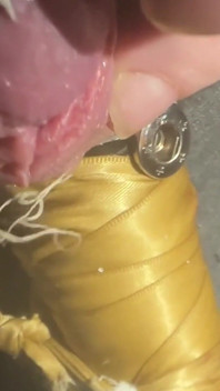 Punizione bruciando la testa di cazzo