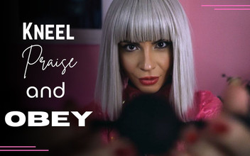 LexandLev: Pujian dan kepatuhan berlutut