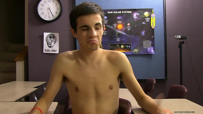 Teach Twinks: Conner je akce nabitá