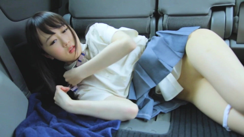 Strix: Manatsu Matsuda - I want you to look at my ass