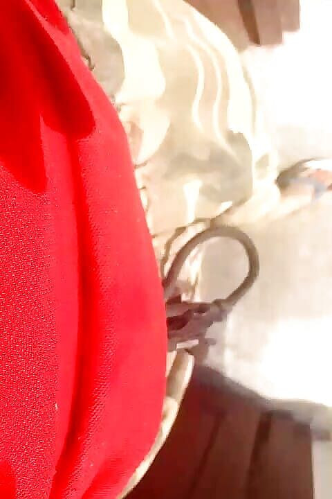 Gangbang straight: Băiat indian cu pulă păroasă care se pișă 2