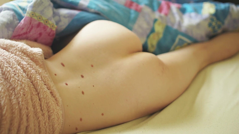 RedLili: Ich masturbiere für dich