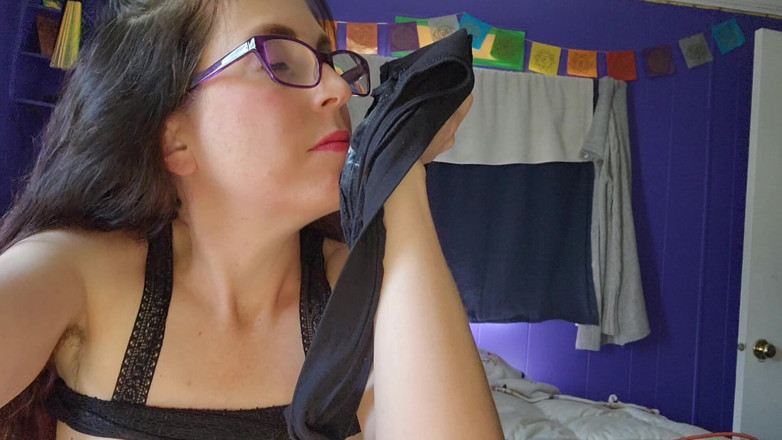 Nerdy_faery: Super Creamy Black Cotton Thong