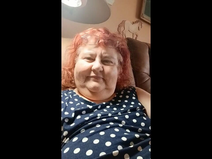 BBW nurse Vicki adventures with friends: Mes photos taquines en selfie et les petites vidéos combinées