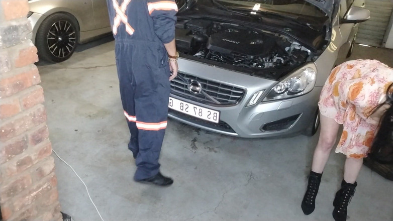 Bigjoefuckalott: Ich bin mechaniker, dass service Autos und Frauen