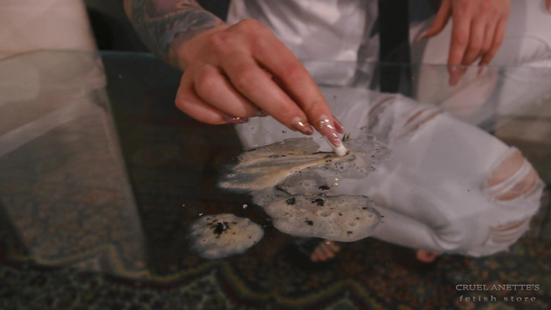 Cruel Anettes fetish world: Bakış açısı - anette seni öğürtüyor