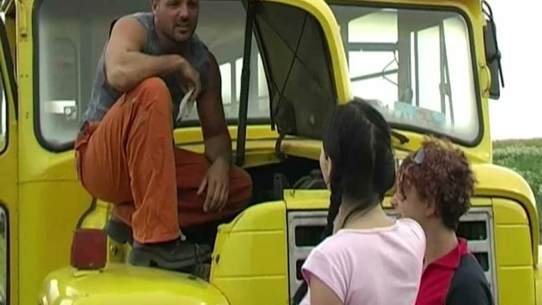 Bangora clips: Brunette and Redhead Share Cock on Yellow Truck