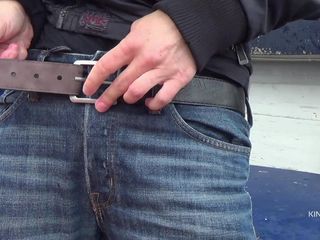 FTM Kinky cuntboy: Аутентичная писсинг на рыболовной лодке в море