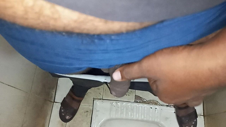 Fucking my wife: Meine frau fickt dildo-schwanz mit küssen