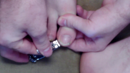 Au79: Ostříhání mých ošklivých nehty