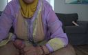 Souzan Halabi: Pakistanlı üvey anne onu sert boşaltıyor