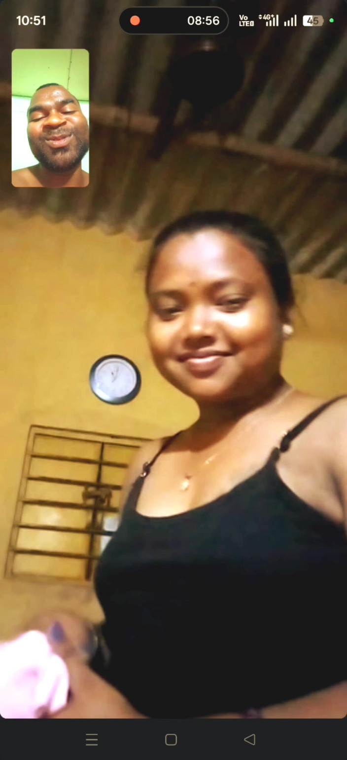 TheOdiaStar: Ese video kabhi dekha nehi hoga videochatt med fru online...