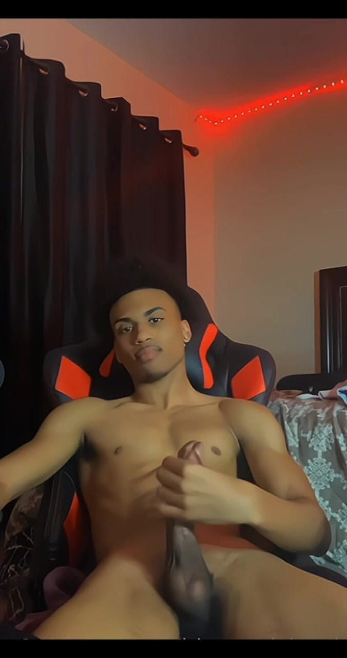 DamagedUnity9: Sent på kvällen spermasprut