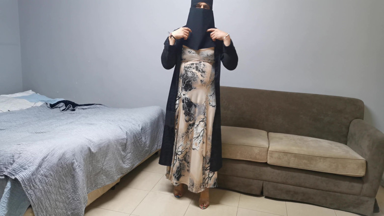 Jade Rain: Hijab Trans Jade