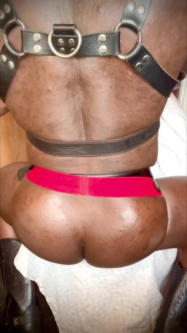 Brodyjayrichardson: Big ass bodybuilder in prostate massage and orgasm sex performance