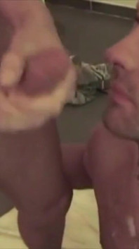 Los gemelos franceses especiales de Berry Boys y chico heterosexual curioso 10