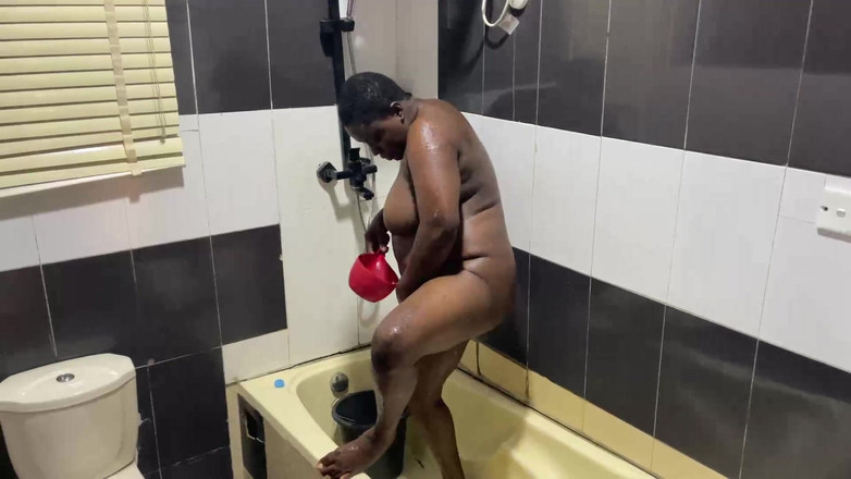 Africanbestsex007: Thick Ebony Solo Cucumber Fuck