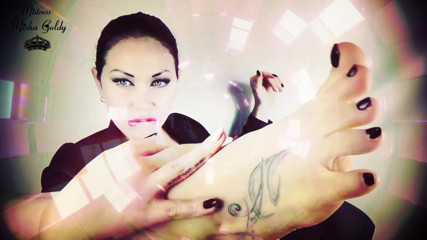 Goddess Misha Goldy: Sexy self foot worship and JOI