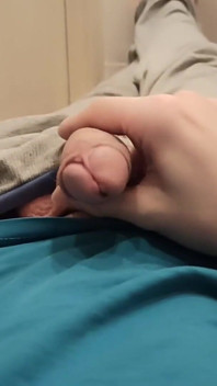 At Night, the Guy Decided to Jerk off His Dick in the Bathroom and Cum with Sweet Cum