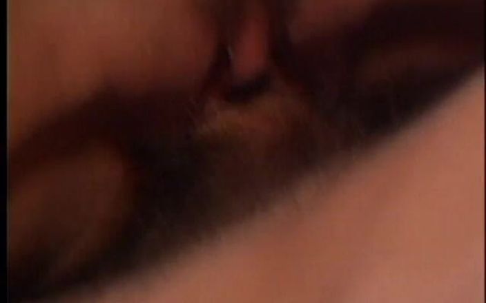 My MILF: 대학 교수가 멋진 펨므 파탈 조던 리를 만나다