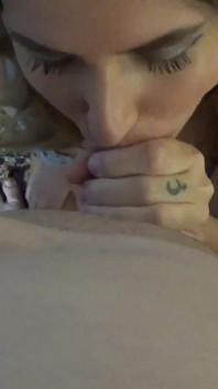 Tajné porno s mojí vdanou arabskou nevlastní sestrou Žádá o rychlý sex právě teď