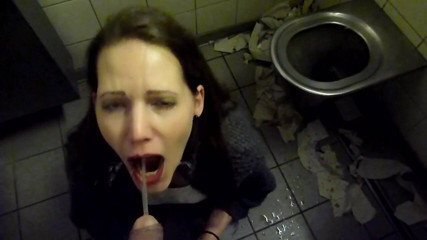 Viktoria Goo: Viktoria Goo - How Deep Can You Sink, How Much Can...