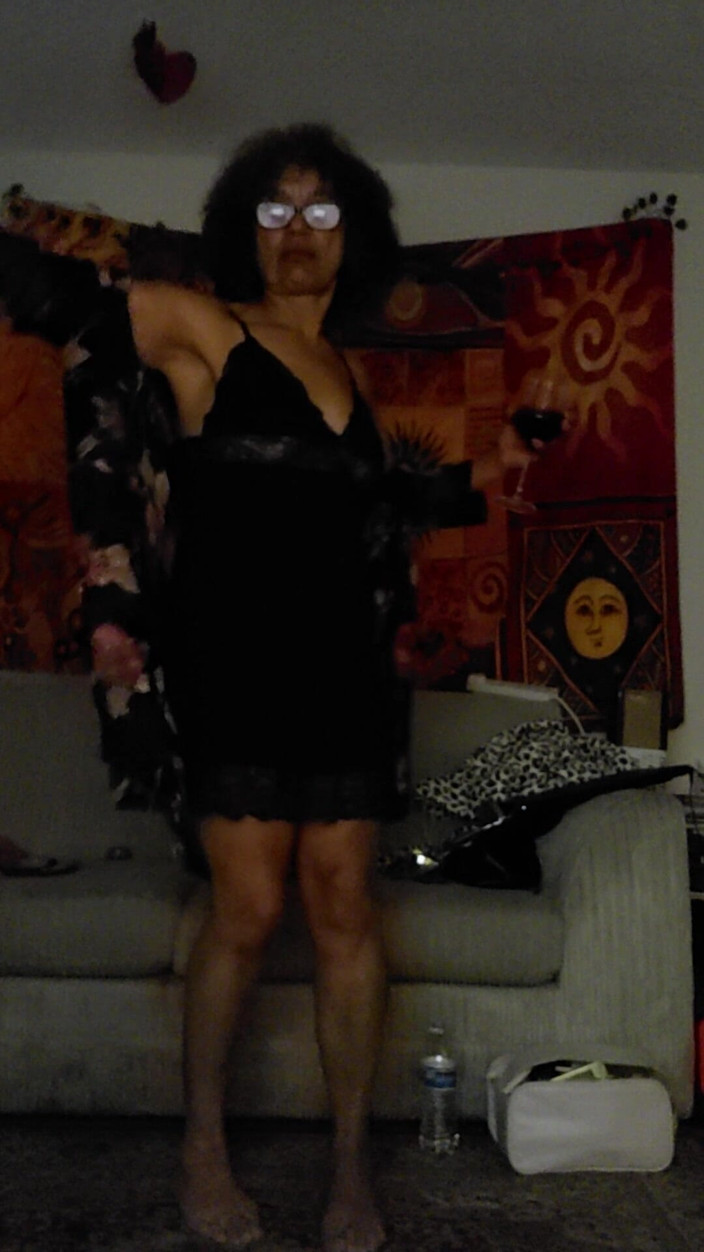 blackberrymilf: Une MILF aux blackberrys
