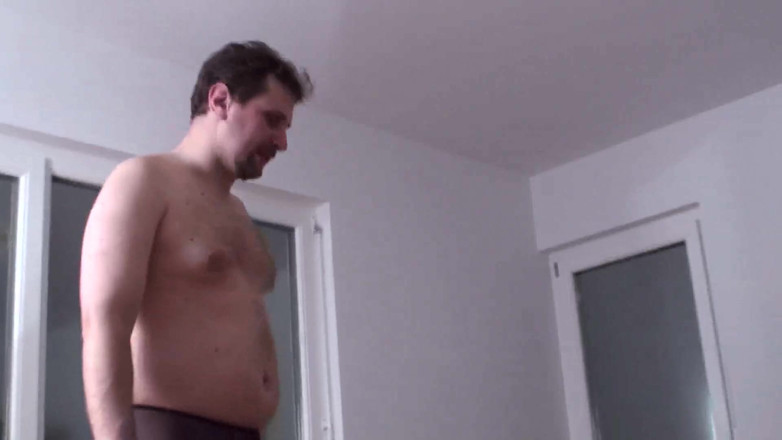 Femdom Austria: Людський колекціонер сечі