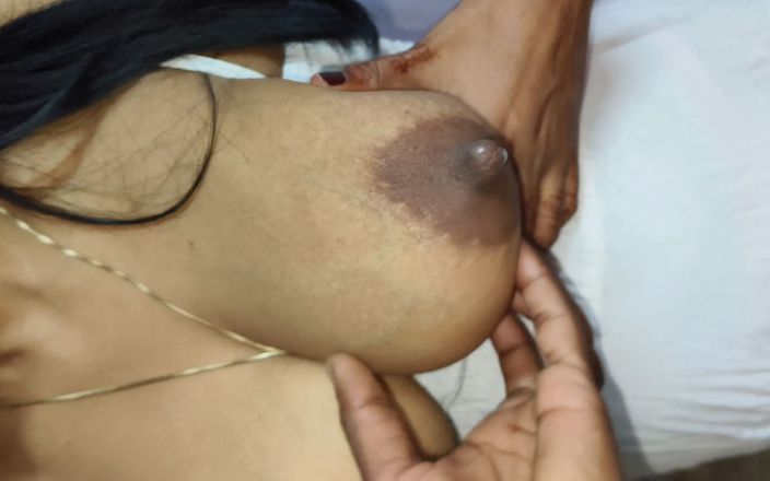 Nisha bhabhi ki chudai: 3e jour de gros nichons, une jeune belle-mère indienne sexy...