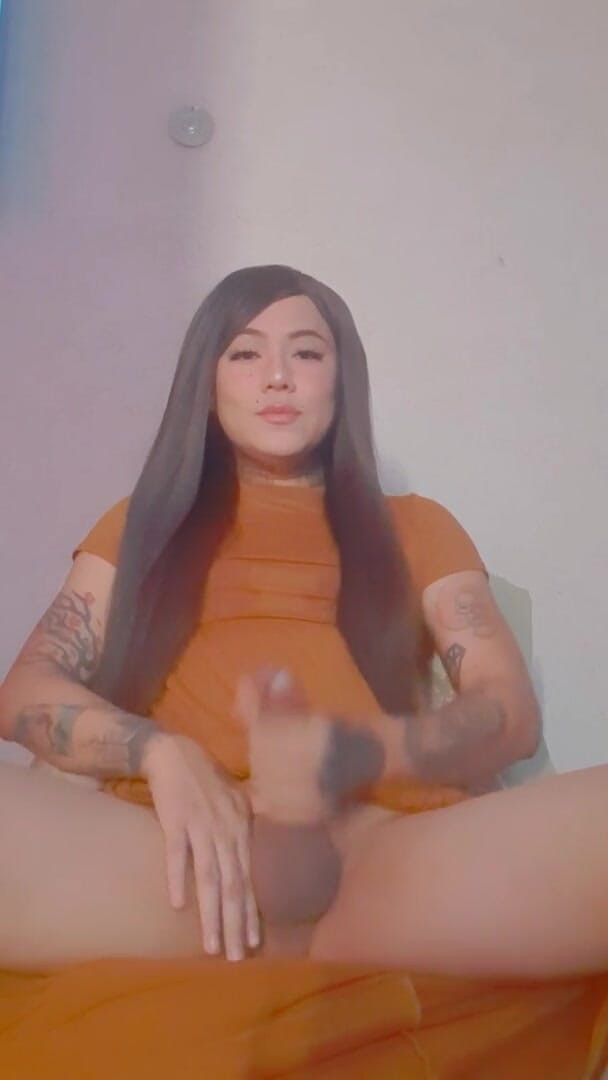 Kimberly Polizzi: Hezká T-holka masturbuje sama