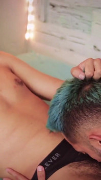 Grande pau em pêlo anal camilo brown e damian beijando chupando porra e atirando suas cargas de porra