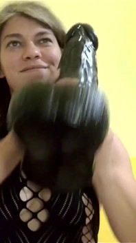 Bagaimana kita perlu memanggil dildo baru saya?
